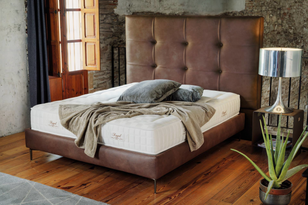 Colchão de látex Dunlopillo Royal Medium Talalay